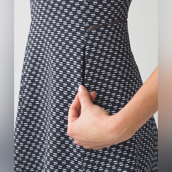 Lululemon Go Til Dawn Sleeveless Tennis Dress Size 6 - Picture 3 of 13